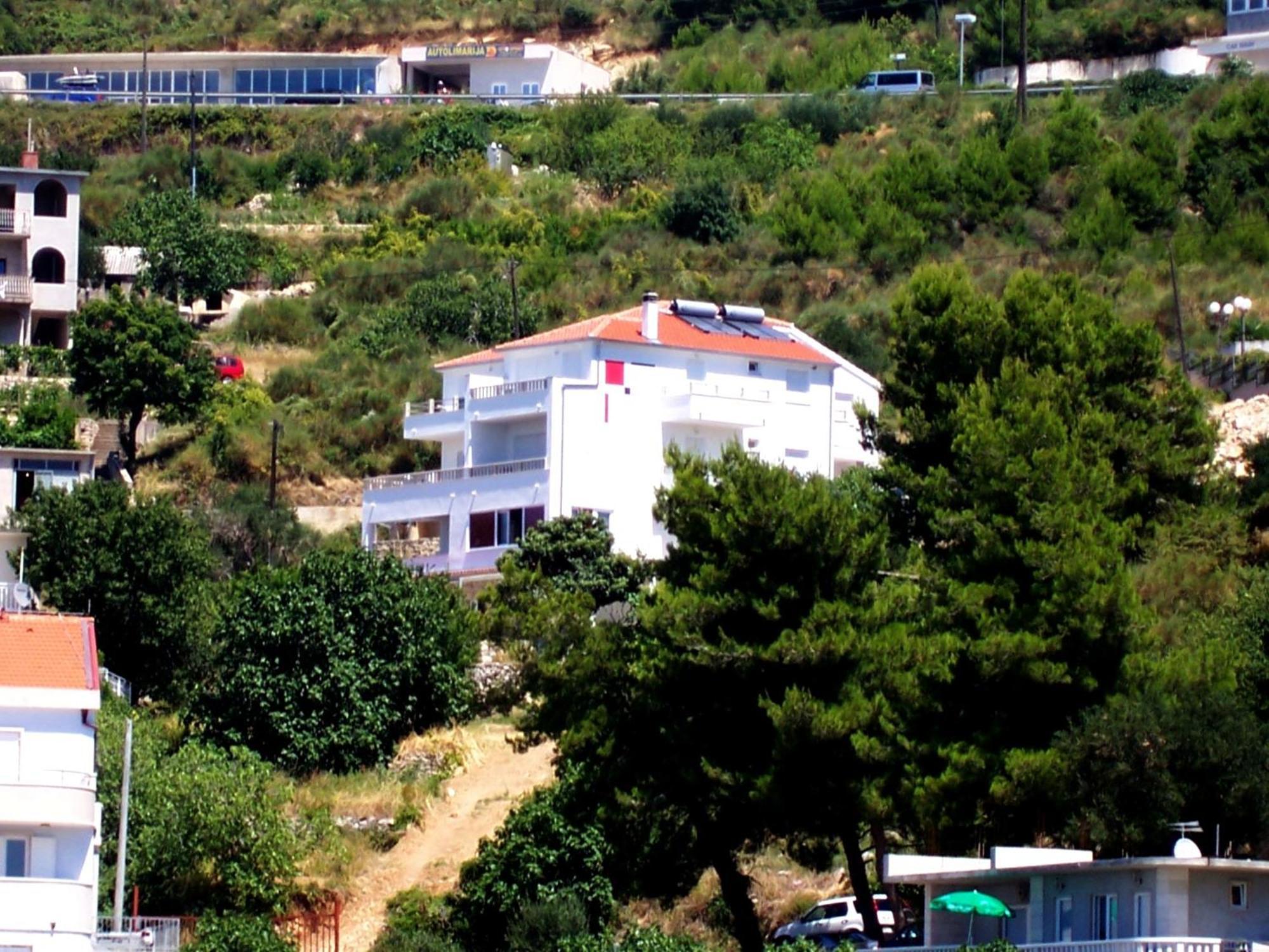 Apartments Perdijic Nemira Omiš Εξωτερικό φωτογραφία
